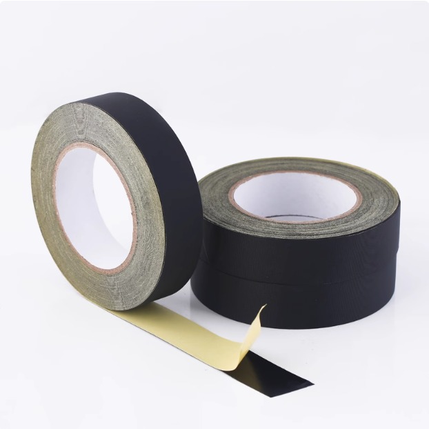 Acetate cloth tape in black — halogen-free cloth backing with acrylic adhesive, supplied by Songyang New Material